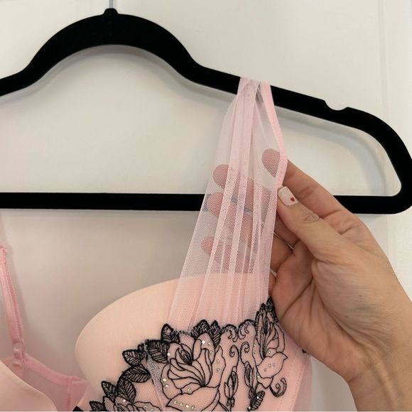 Victorias Secret Pink Corset Mesh Bustier Rhinestone Lingerie 34C - Picture 4 of 11